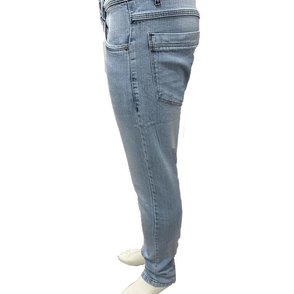 Jeans - Picture 9 of 16